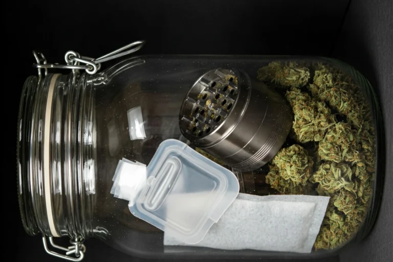 Ranger son grinder et son herbe : les bons réflexes